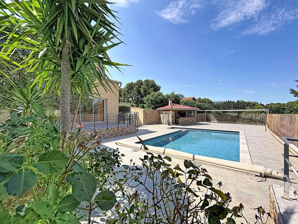 Villa 200 m² à vendre à Aubagne, 1470 m² terrain - Camp Major, Route d'Eoures