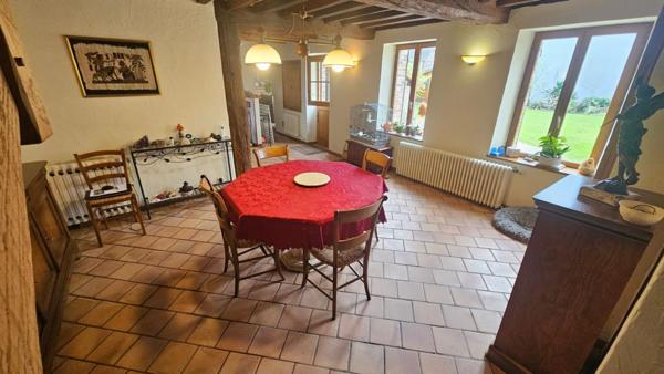 Houdan 12 mn / Maison de charme en parfait état de 147 m2 habitable