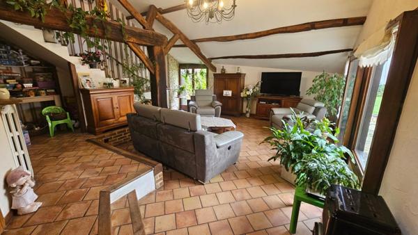 Houdan 12 mn / Maison de charme en parfait état de 147 m2 habitable
