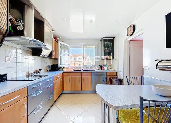 Maison familiale de 170 m² avec studio, jardin et beaux espaces à aménager – Champigny-sur-Marne