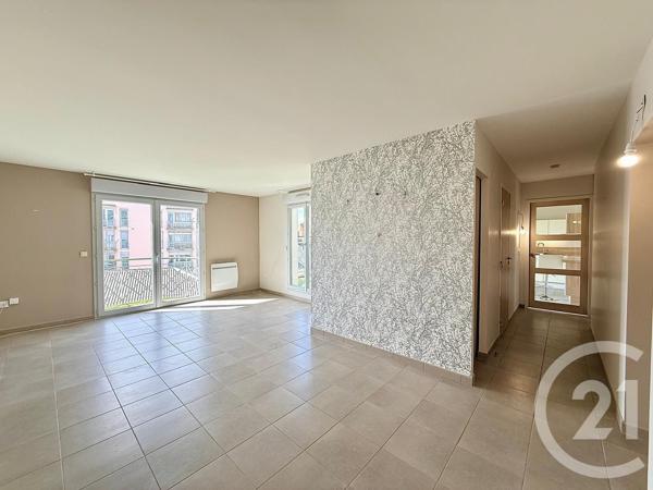 Appartement T3 à vendre  3 pièces - 76,18 m2 TARBES - 65