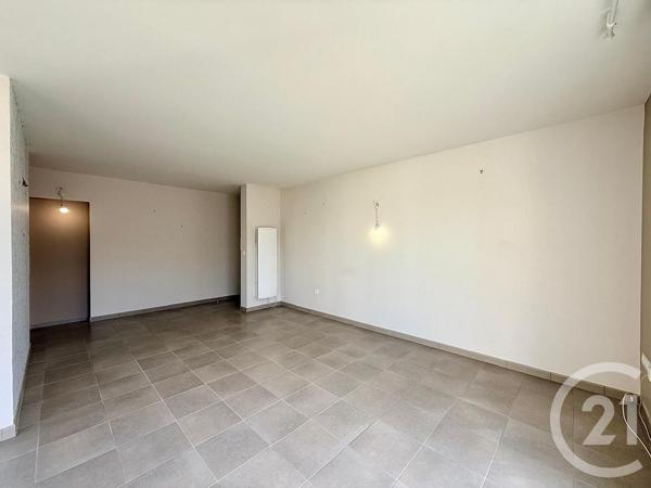 Appartement T3 à vendre  3 pièces - 76,18 m2 TARBES - 65