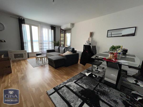 Appartement à louer 4 pièces 82.98m² Mâcon (71000)
