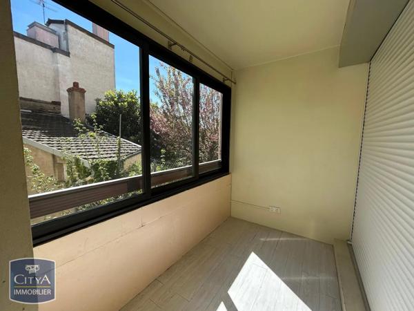 Appartement à louer 4 pièces 82.98m² Mâcon (71000)