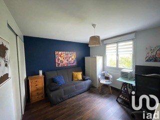 Maison traditionnelle 8 pièces de 205 m² à Thouaré-sur-Loire (44470)