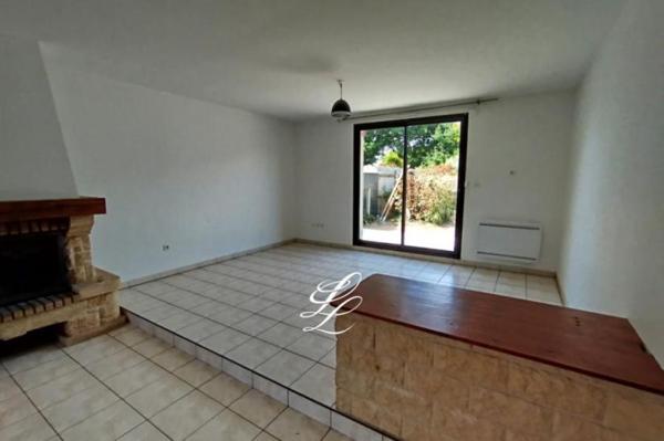 Location - Maison 6 pièces 120 m 2 ROEZE SUR SARTHE (72210)