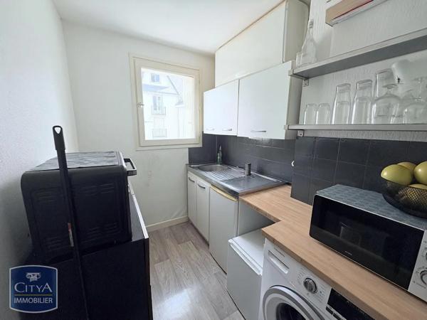 Appartement à louer 2 pièces 29.66m² Tours (37000)