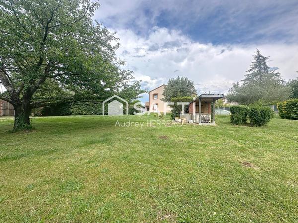 Maison T6 160m2 avec piscine et grand garage - Bruguières