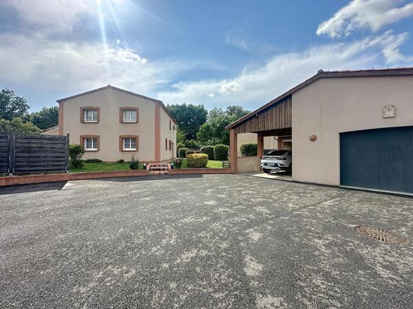 Maison T6 160m2 avec piscine et grand garage - Bruguières