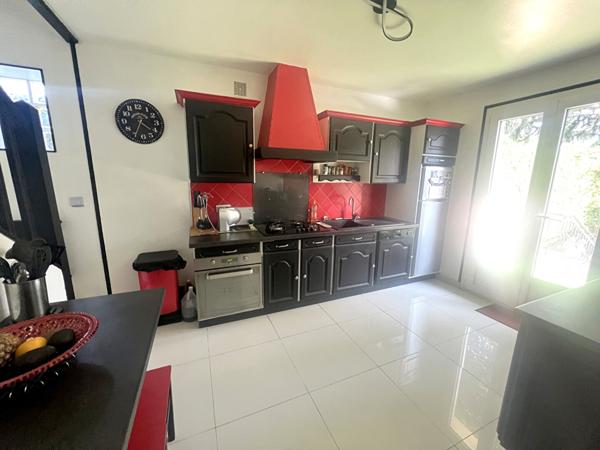 Pavillon 5 chambres - 127 m² - Grand Terrain