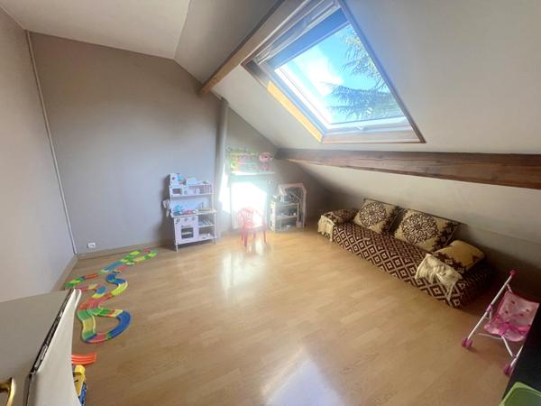 Pavillon 5 chambres - 127 m² - Grand Terrain