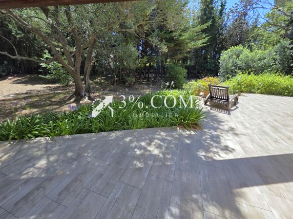 Villa
                                                                                                                                                                                                                                                                                                                        6 pièce(s)                                                                                                                                                                                                          4 chambre(s)                                                                                                                                                                                                          154  m²
