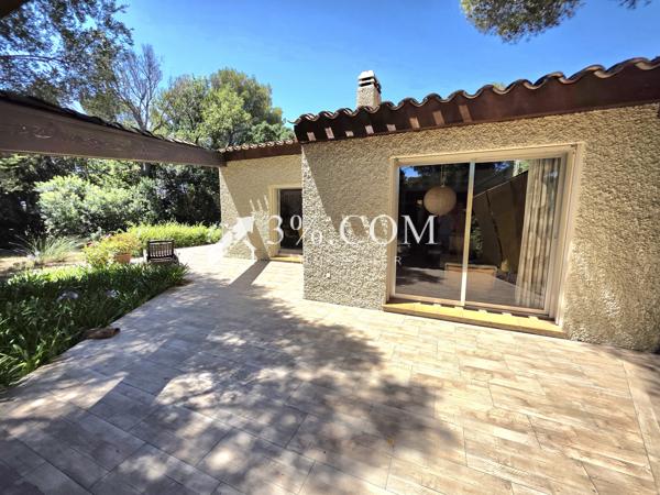 Villa
                                                                                                                                                                                                                                                                                                                        6 pièce(s)                                                                                                                                                                                                          4 chambre(s)                                                                                                                                                                                                          154  m²