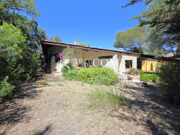 Villa
                                                                                                                                                                                                                                                                                                                        6 pièce(s)                                                                                                                                                                                                          4 chambre(s)                                                                                                                                                                                                          154  m²