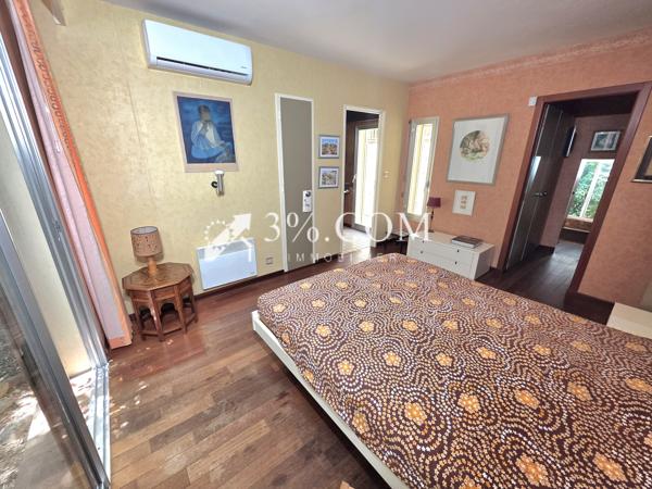 Villa
                                                                                                                                                                                                                                                                                                                        6 pièce(s)                                                                                                                                                                                                          4 chambre(s)                                                                                                                                                                                                          154  m²