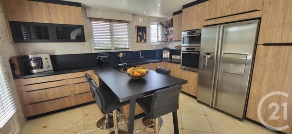 Maison à vendre  9 pièces - 238 m2 SAINTRY SUR SEINE - 91