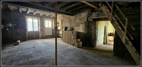 MAISON DE BOURG À RENOVER 97m²
