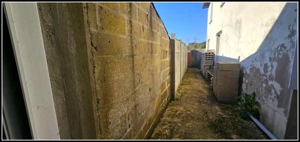 MAISON DE BOURG À RENOVER 97m²