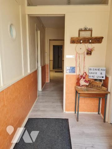 A VENDRE ROHAN - MAISON FAMILIALE 243m² avec hangar 
