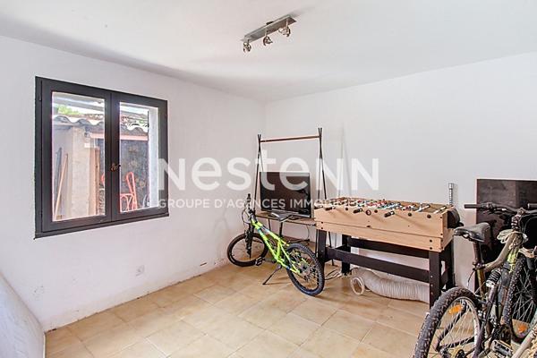 A VENDRE VIDAUBAN Maison de 111m2 de plain-pied avec piscine et dépendance