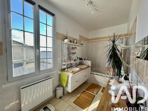 Maison à vendre 5 pièces 136 m² Allonnes