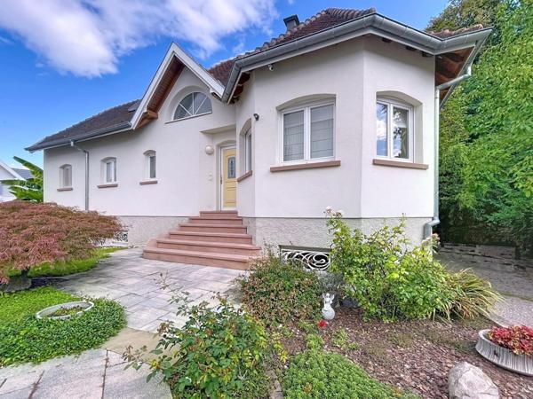 Maison d'exception de 162m2 à Eschau, en bord de forêt, non loin des grands axes