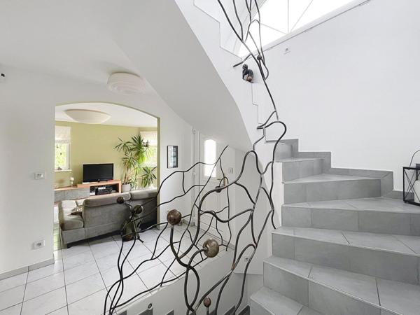 Maison d'exception de 162m2 à Eschau, en bord de forêt, non loin des grands axes
