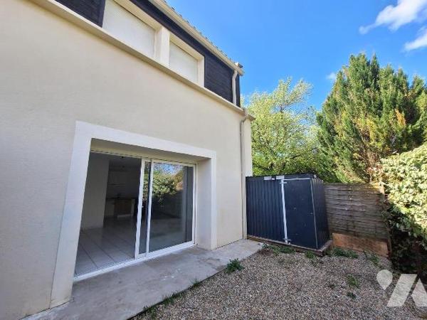 Appartement Duplex à Vendre à Lesparre-Médoc (33340) en Gironde (33)

Cet appartement se vit ...