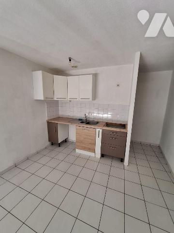 Appartement Duplex à Vendre à Lesparre-Médoc (33340) en Gironde (33)

Cet appartement se vit ...