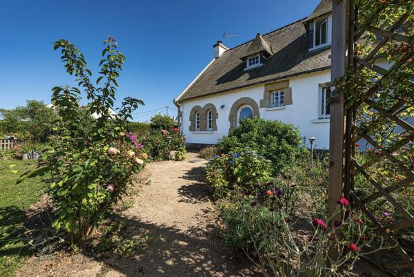 Maison à Trégastel, 22730 - 9 pièces 182m²