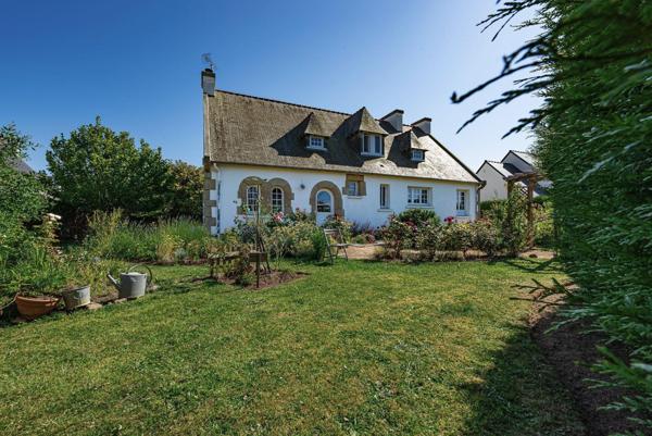 Maison à Trégastel, 22730 - 9 pièces 182m²