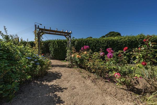 Maison à Trégastel, 22730 - 9 pièces 182m²