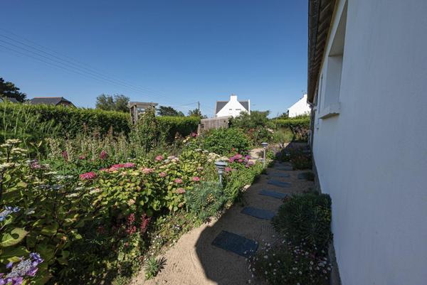 Maison à Trégastel, 22730 - 9 pièces 182m²