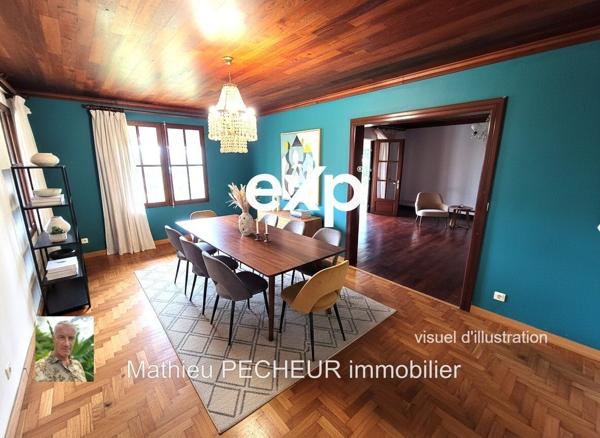 Villa F7 (5 chambres) sur une parcelle de 3200m2