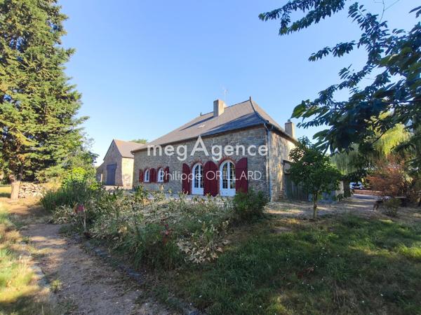Maison à Saint-Saturnin-du-Limet, 53800 - 5 pièces 112m²