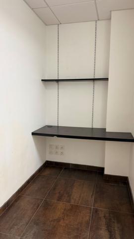 LOCAL COMMERCIAL 60 M², Caen 14000