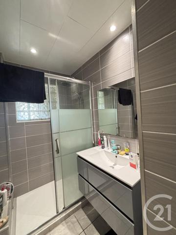 Appartement T3 à vendre  3 pièces - 60,82 m2 BOURG LES VALENCE - 26