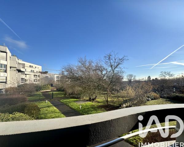Appartement à vendre 3 pièces 76 m² Suresnes