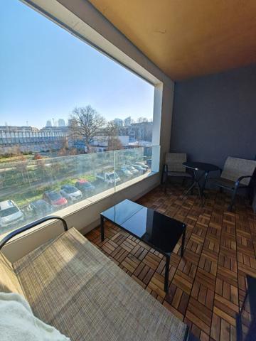 Nanterre Coeur Université - Location meublée F2 43.32 m2 avec parking