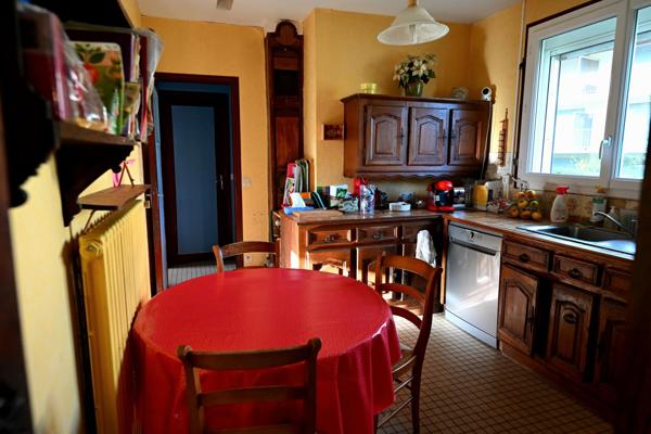 Maison 4ch - Plage 7' à pied - 1 ch et 1 salle d'eau au RDC