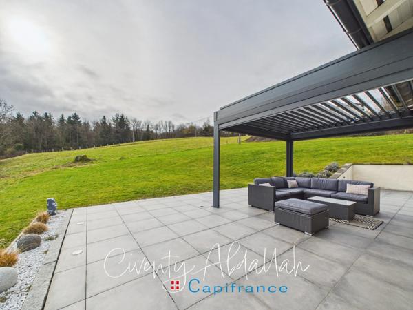 FILLIERE (74) Villa contemporaine avec vue panoramique sur un terrain de 6330 m²