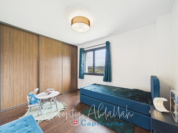 FILLIERE (74) Villa contemporaine avec vue panoramique sur un terrain de 6330 m²