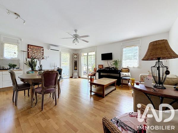 Appartement à vendre 3 pièces 62,21 m² Marseille 10
