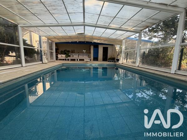 Maison à vendre 9 pièces 217 m² Bédarrides