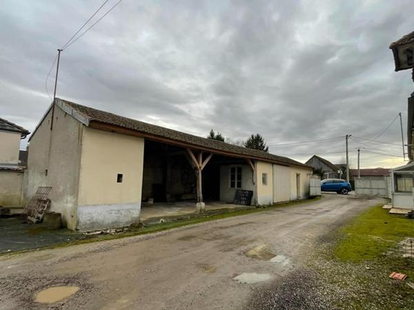 Corps de ferme à rénover