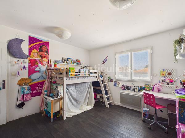 Vente Maison161,3 m² - 6 Pièces - EYSINES (33320)