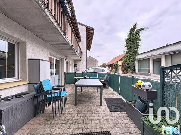 Appartement à vendre 4 pièces 103 m² Saint-Pierre-en-Faucigny