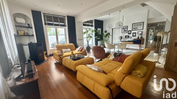 Maison à vendre 8 pièces 190 m² Le Péage-de-Roussillon