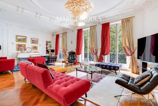 Paris XVII Parc Monceau – appartement familial et de reception 251 m²