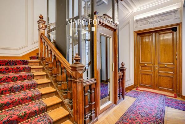 Paris XVII Parc Monceau – appartement familial et de reception 251 m²